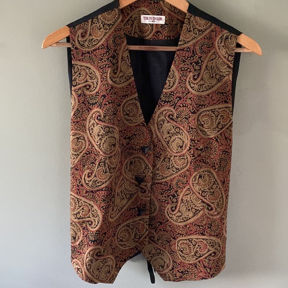 Vest by Tokyo Tailor - Picture 2 of 5